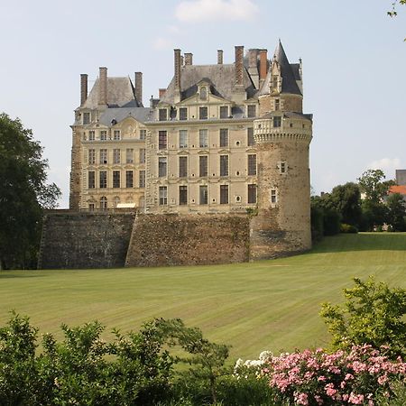 Chateau De Brissac Exterior photo