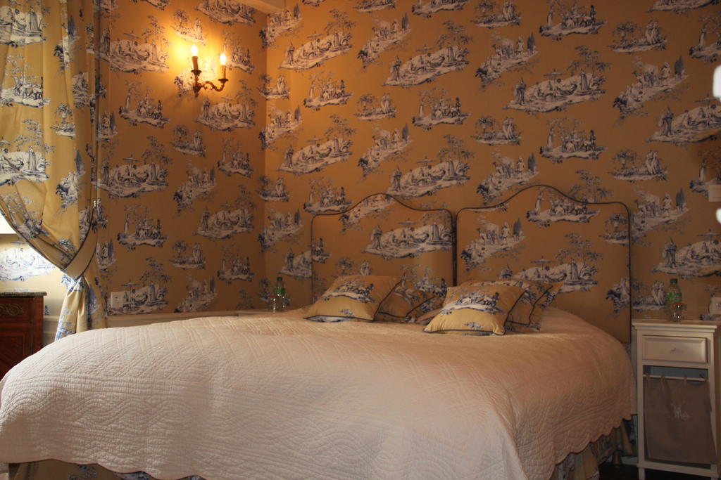 Chateau De Brissac Room photo