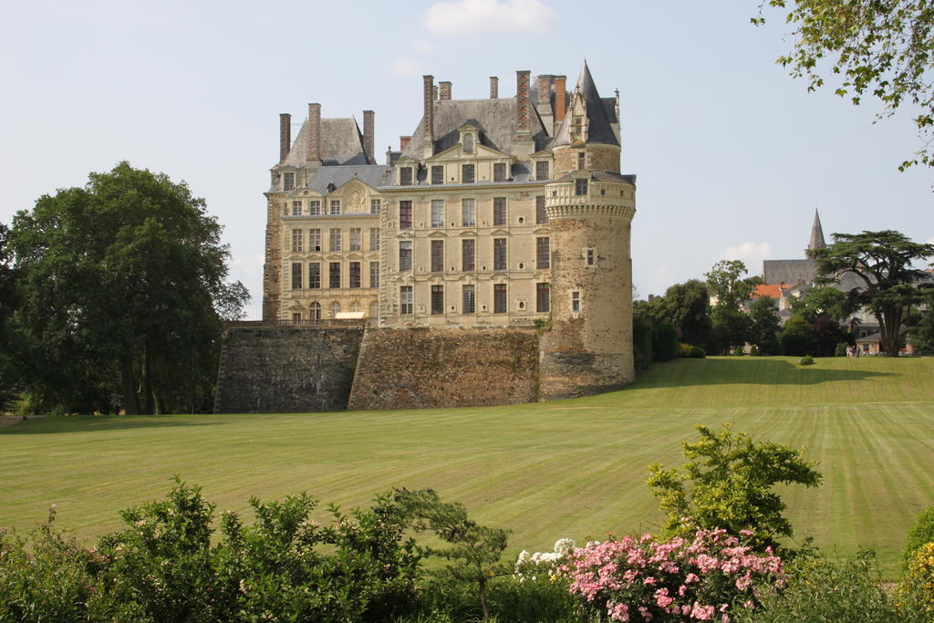 Chateau De Brissac Exterior photo